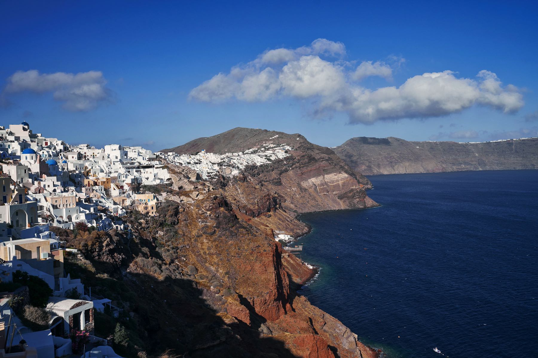 alisaris caves oia 1