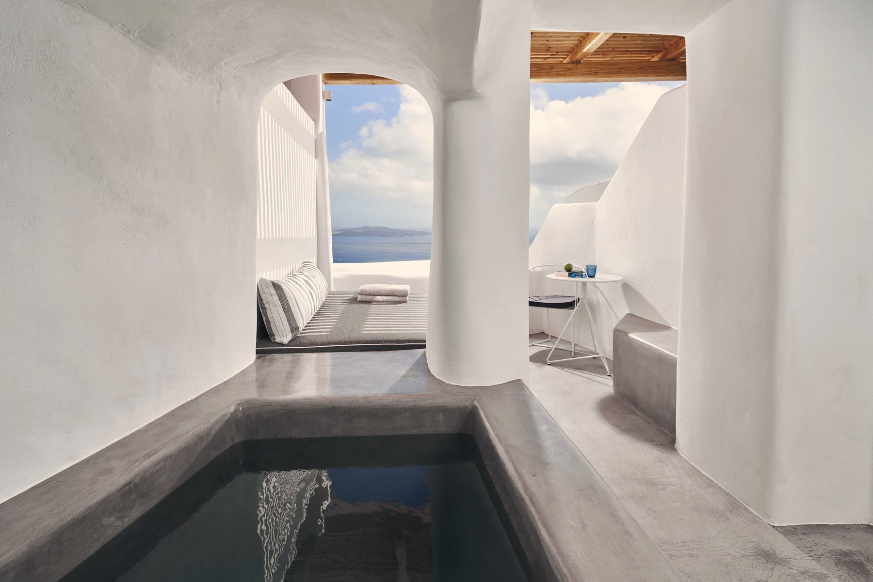 alissaris caves junior 15