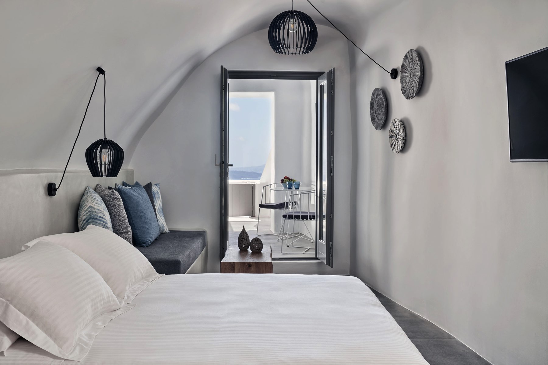 alissaris caves junior 19