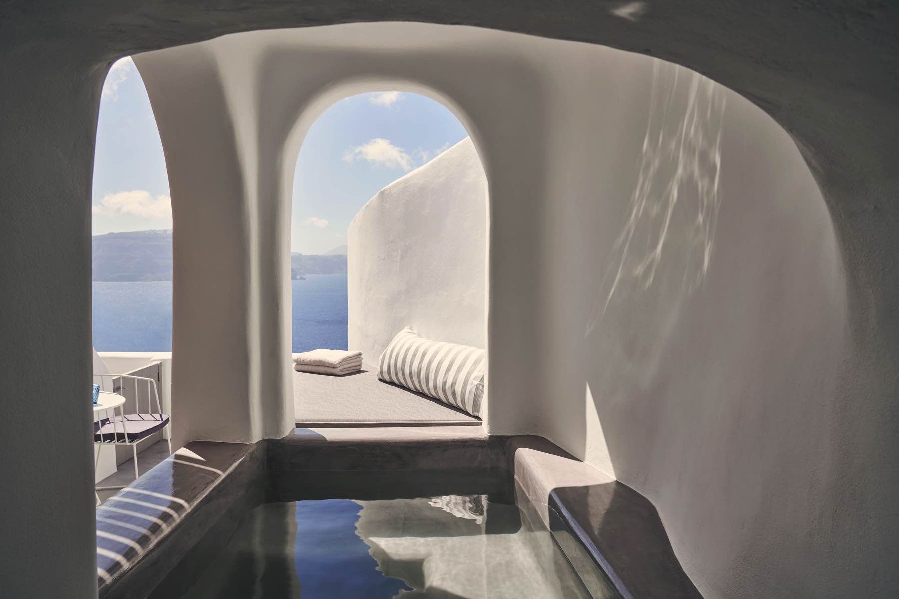 alissaris caves superior 24