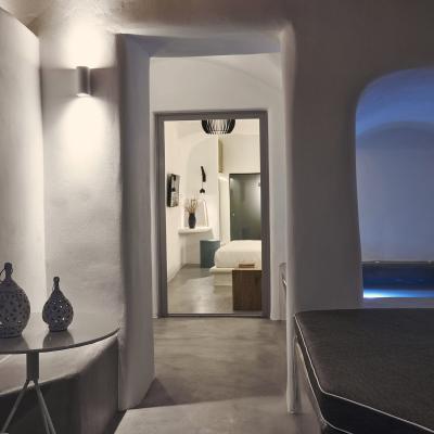 alissaris caves junior 11