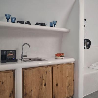 alissaris caves junior 22